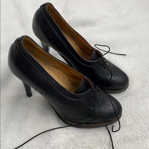 Office of Angela Scott Benchmade Goodyear Heels